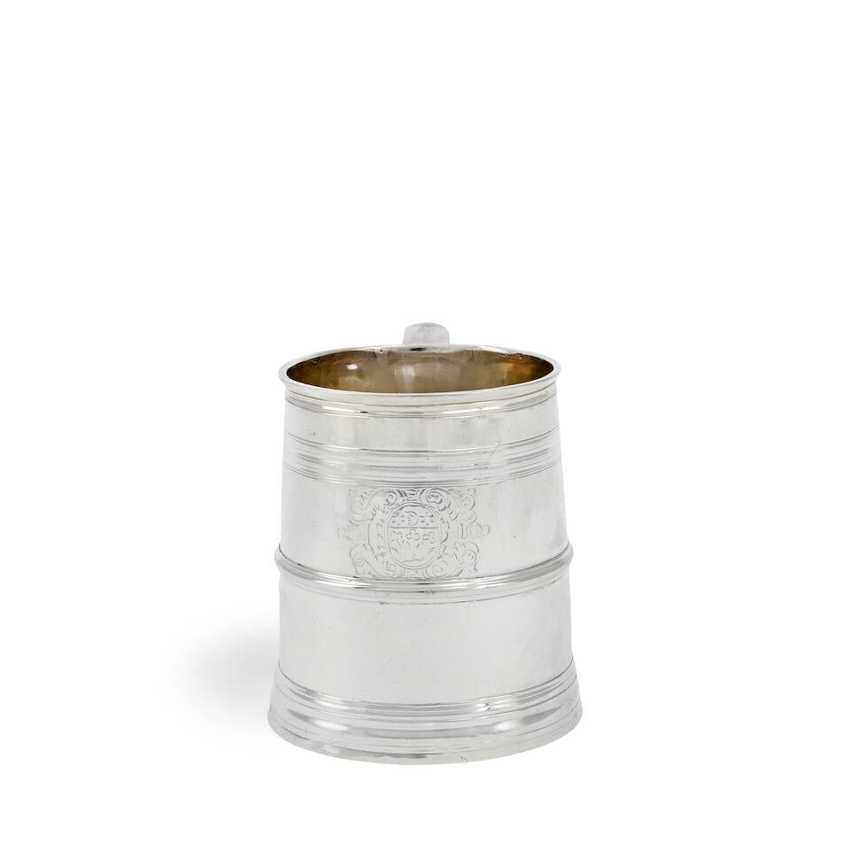 A Queen Anne Britannia standard silver mug Robert Lovell, London 1705 - 3