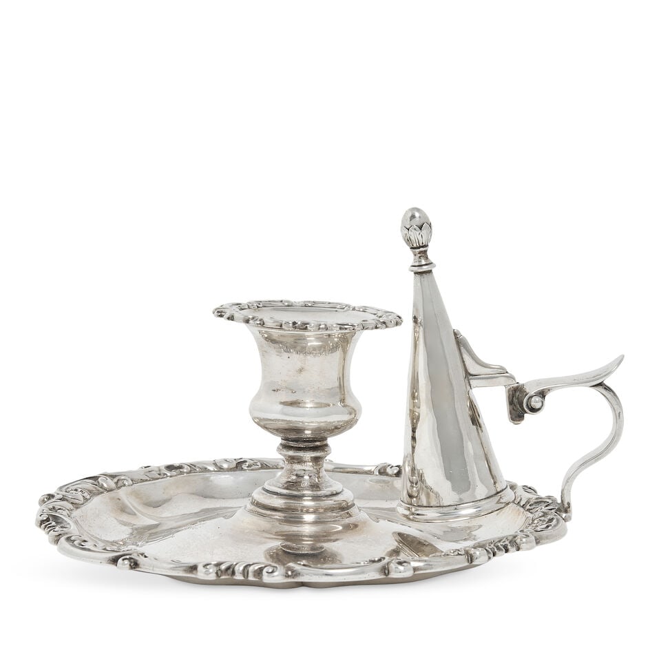 A William IV silver chamberstick Paul Storr, London 1832, also stamped STORR & MORTIMER, also st... - 3