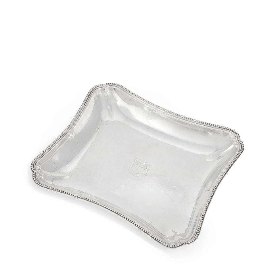 A George III silver vegetable dish Andrew Fogelberg & Stephen Gilbert, London 1785 (1 of 2)