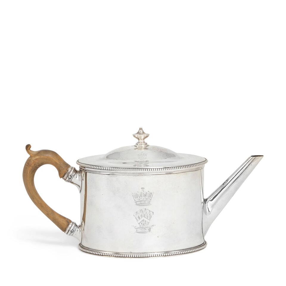 A George III silver argyle Charles Aldridge & Henry Green, London 1781: A George III silver argyle Charles Aldridge & Henry Green, London 1781 Oval form with bead rims, side engraved with the arms of PELHAM-CLINTON, pull-off domed cover, urn final and loop handle, angular