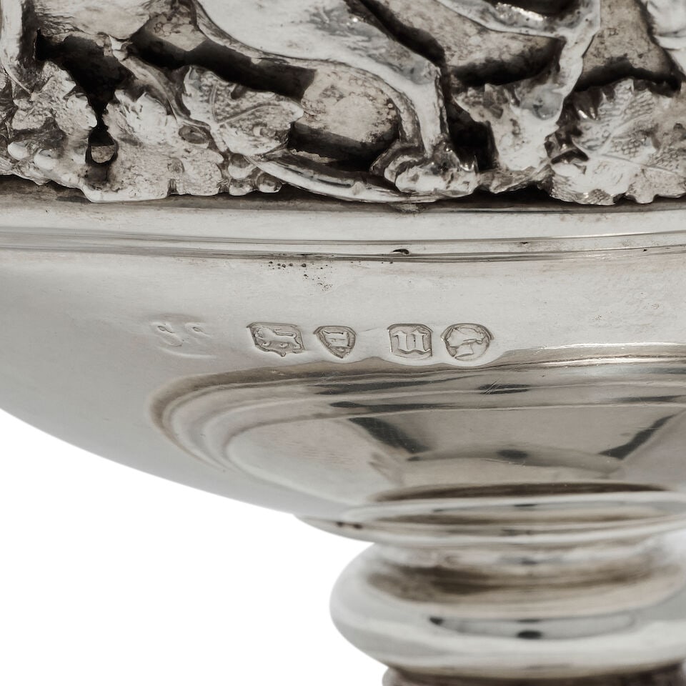 A Victorian silver quaich S Smith & Son, London 1875 - 2