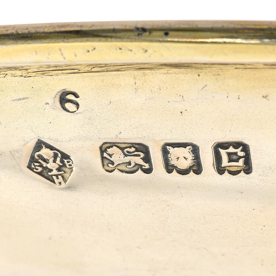 A silver tazza Sydney Bellamy Harman, London 1918, the foot with additional indistinct makers mark - 2