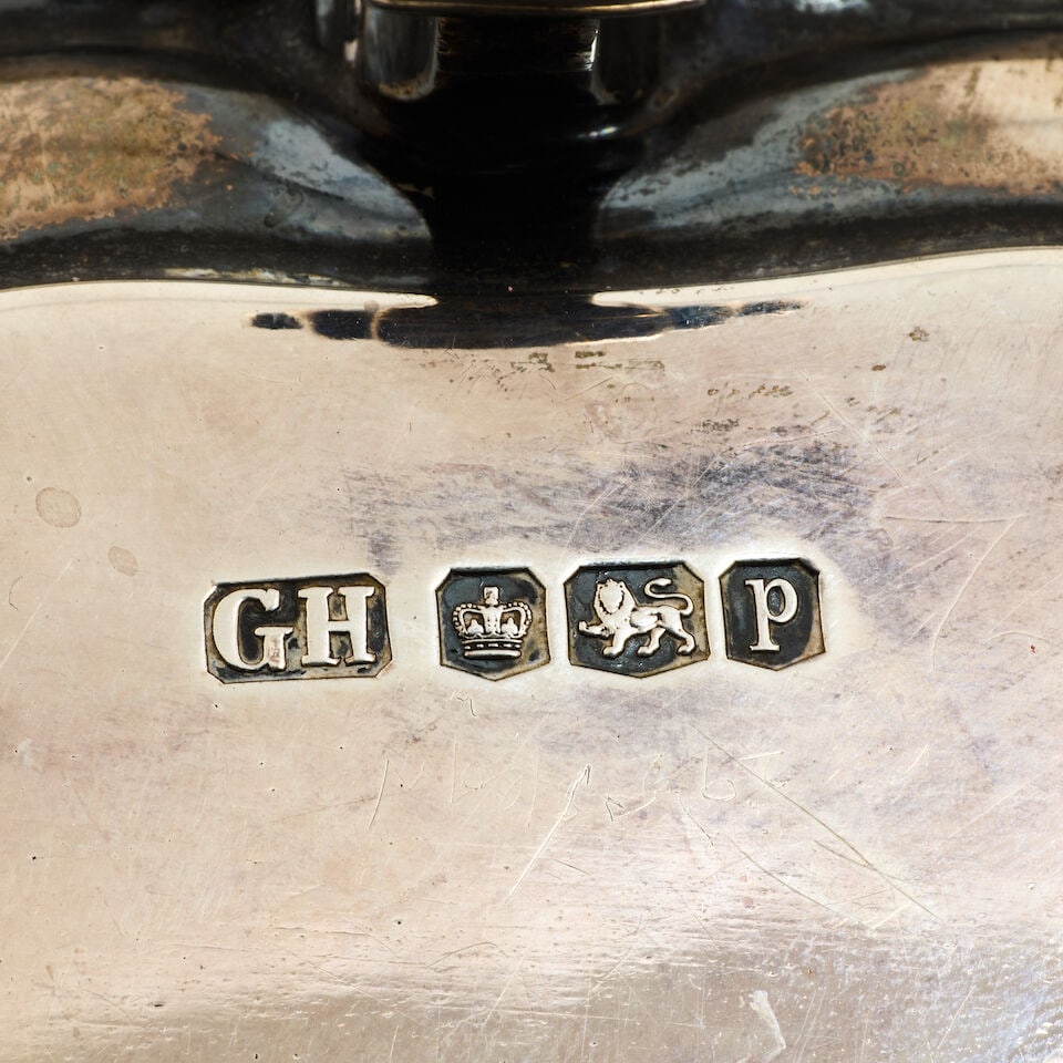 Two silver salvers Harrison Brothers & Howson, Sheffield 1932 and Thomas Bradbury & Sons Ltd, Sh... - 3