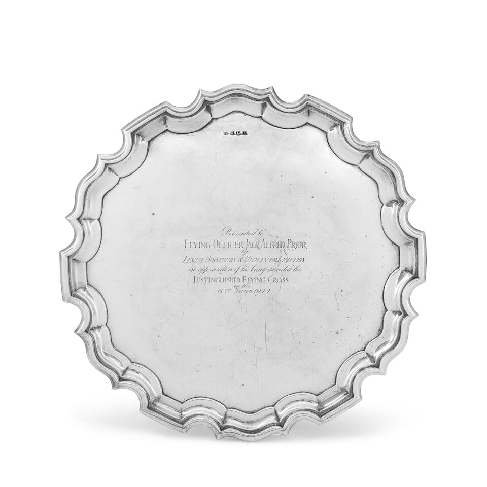 A silver salver possibly Henry Wigfull, Sheffield 1943 (1 of 1)