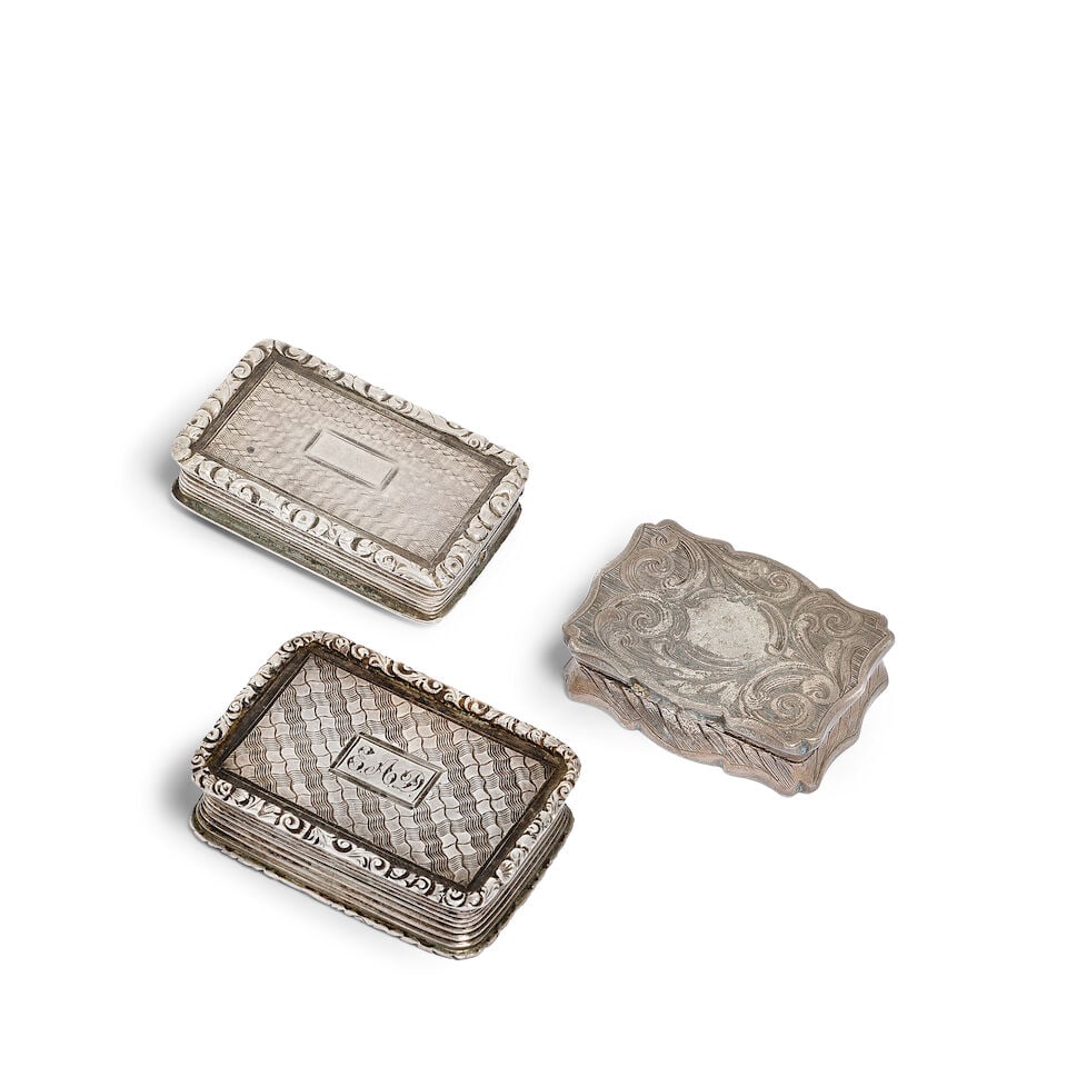 Three silver vinaigrettes various makers and dates (3) (1 of 3)