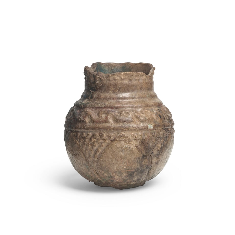 A fragmentary Romano-Egyptian faience vessel with relief decoration - 2