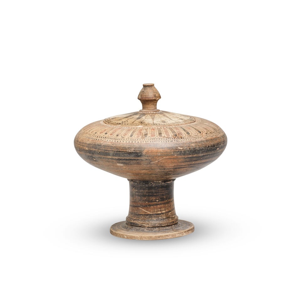 An Etruscan pottery plemochoe - 2