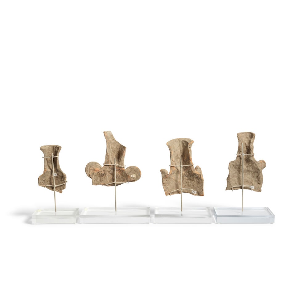 Four Greek terracotta busts and protomes 4 - 2