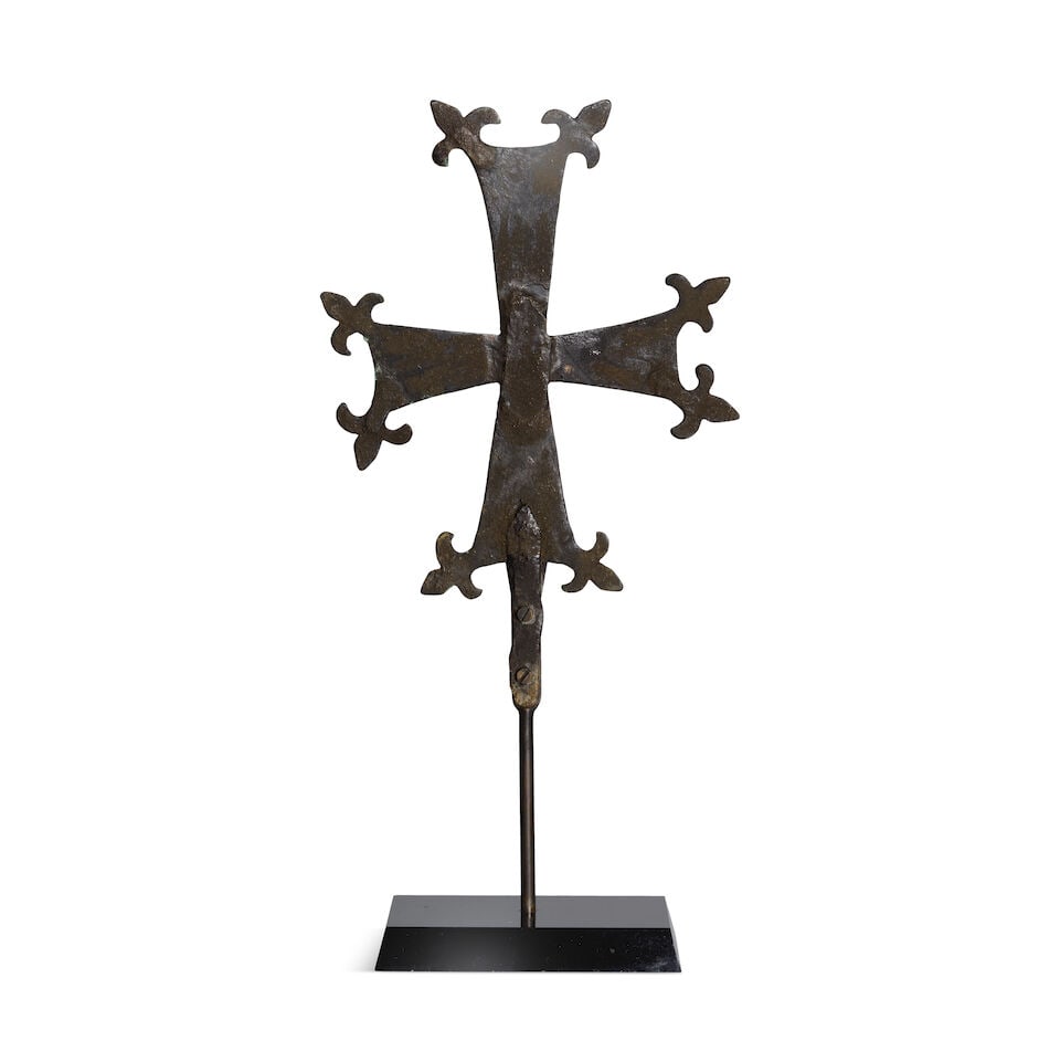 A Byzantine bronze cross with trefoil terminals - 2