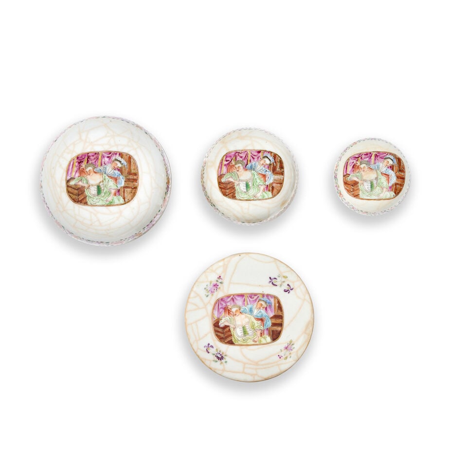 A SET OF FOUR RARE GRADUATED SOFT-PASTE FAMILLE ROSE 'EUROPEANS' BOXES AND COVERS Qianlong (8) - 2