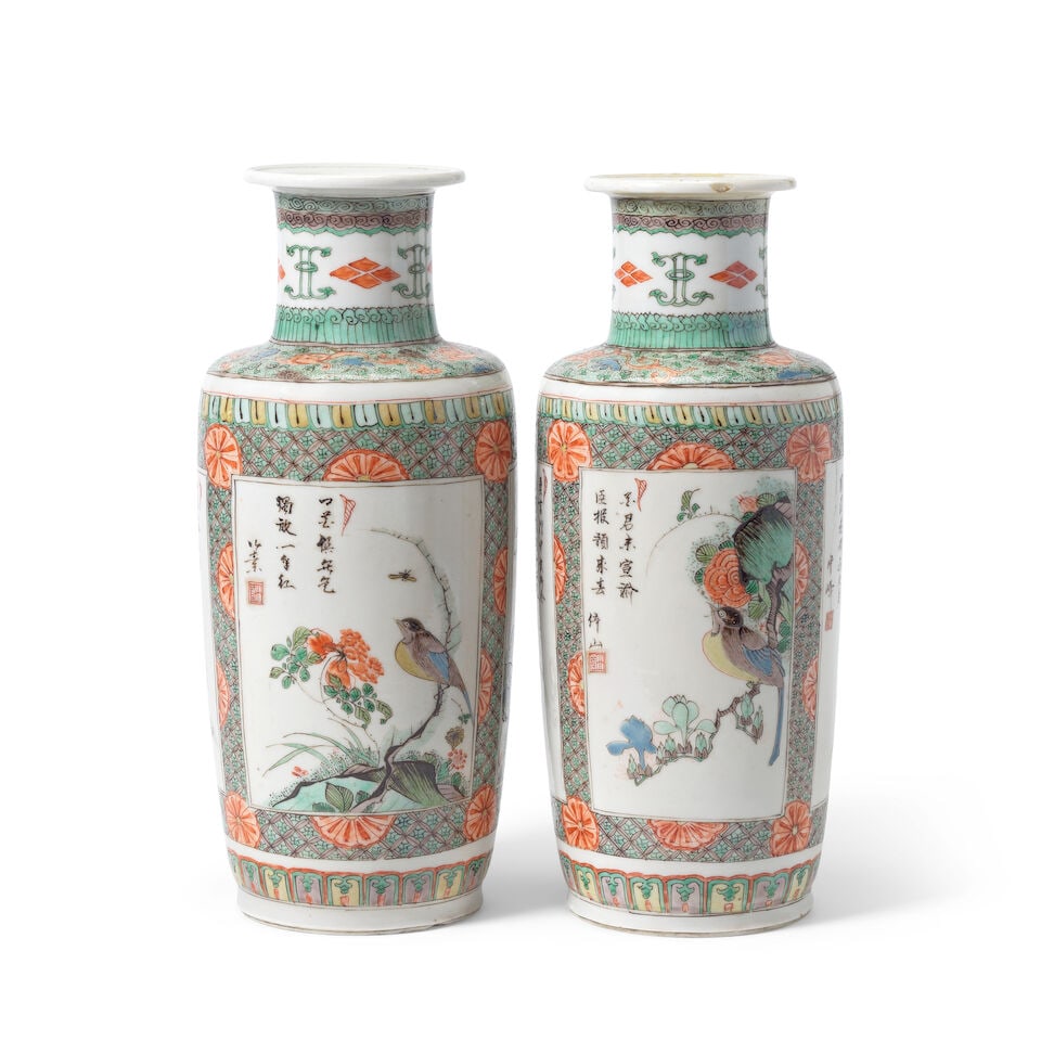 A PAIR OF FAMILLE VERTE 'BIRD AND FLOWERS' ROULEAU VASES Kangxi (2) - 2