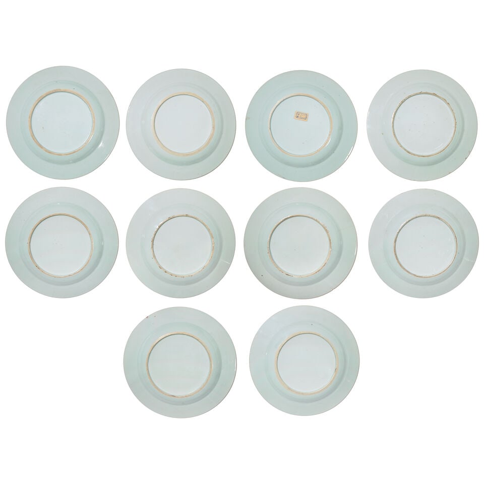 A SET OF TEN FINE AND RARE FAMILLE ROSE DISHES Yongzheng (10) - 2