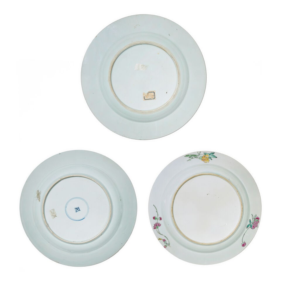 THREE FAMILLE ROSE 'FLORAL' DISHES Yongzheng (3) - 2