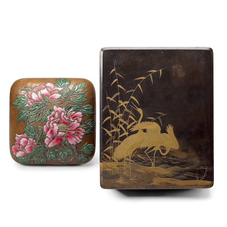 A LARGE GOLD AND BLACK LACQUER BOX AND COVER AND AN ENAMELLED COPPER BOX AND COVER Meiji period (4) - 3