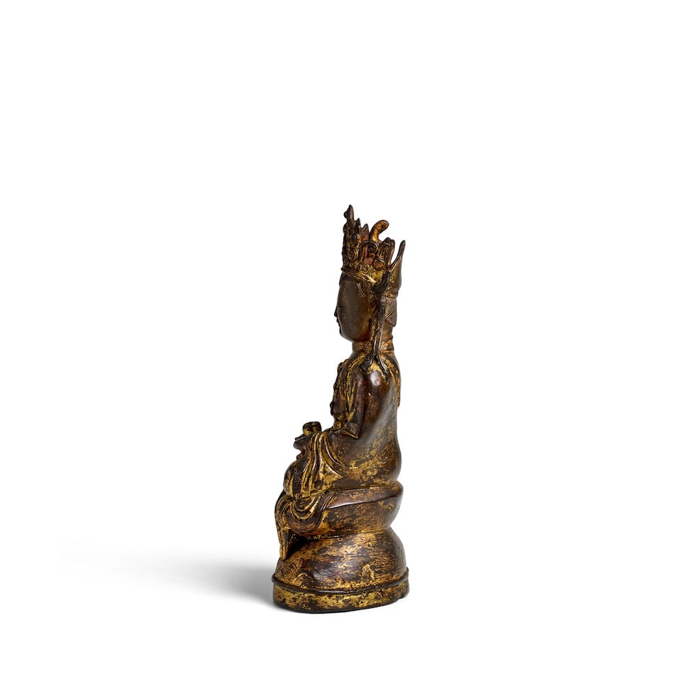 A GILT-BRONZE FIGURE OF SEATED BODHISATTVA Ming dynasty - 3