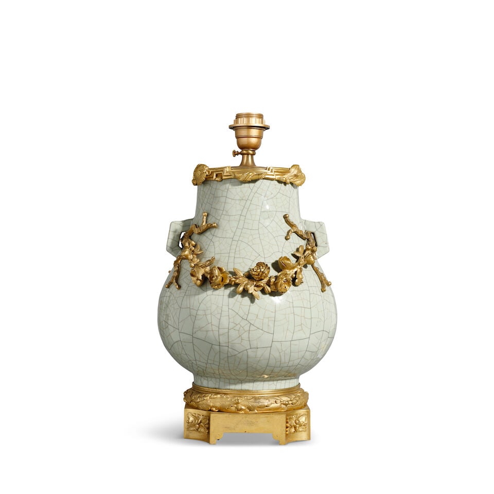 A GE-TYPE HANDLED HU Qing dynasty (stand) - 2