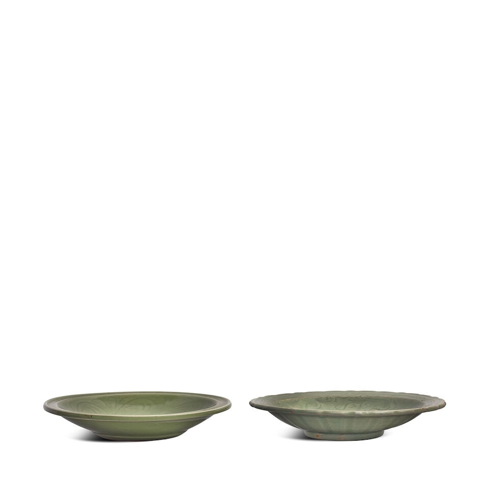 TWO LONGQUAN CELADON DISHES Ming dynasty - 2