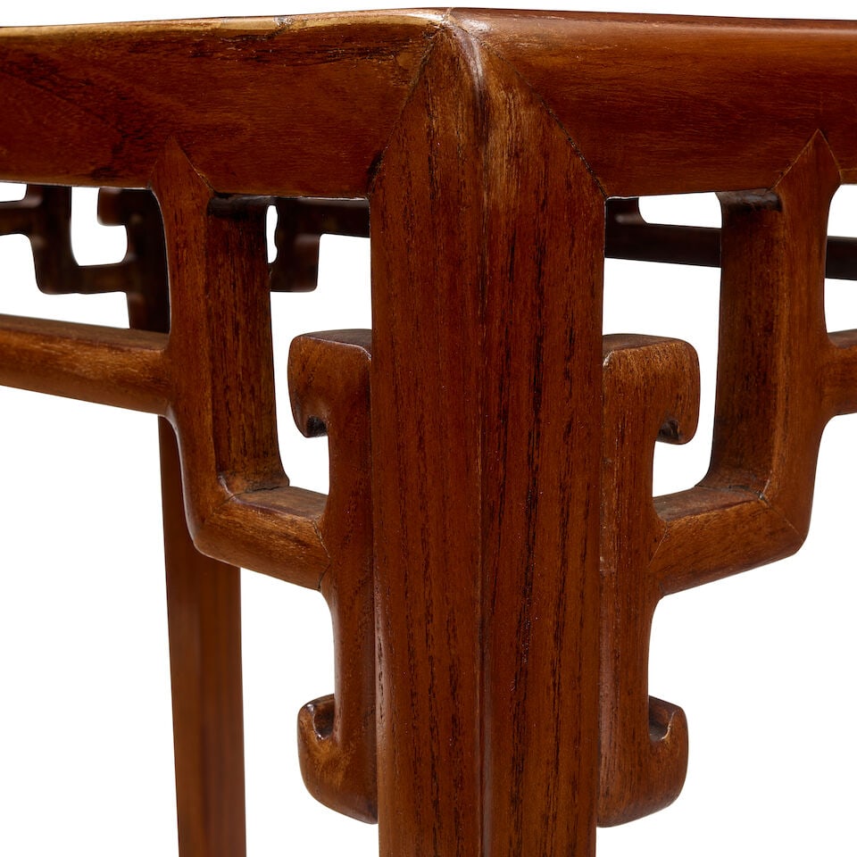 A PAIR OF HARDWOOD HORSE-SHOE BACK ARMCHAIRS AND A TALL RECTANGULAR WOOD STAND Chairs: 19th cent... - 3