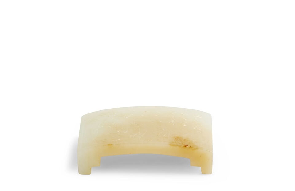 AN INSCRIBED WHITE JADE 'FIGURAL' INK-CAKE REST Mid-Qing dynasty - 3