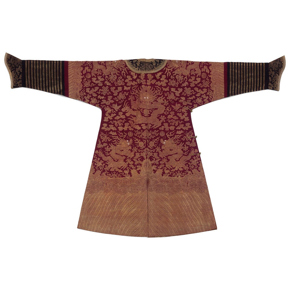 A PURPLE-GROUND BROCADE 'DRAGON' ROBE Late Qing dynasty - 2