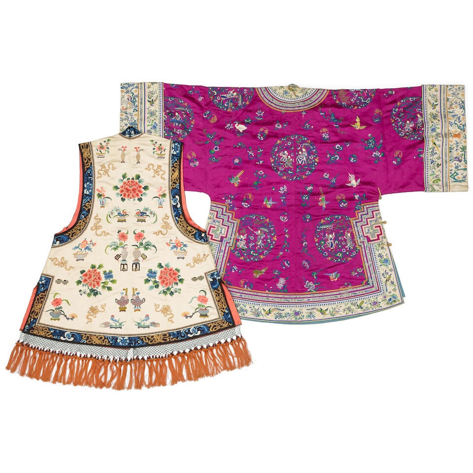 TWO EMBROIDERED SILK AND SILK-BROCADE WOMAN'S GARMENTS Late Qing dynasty (2) - 2