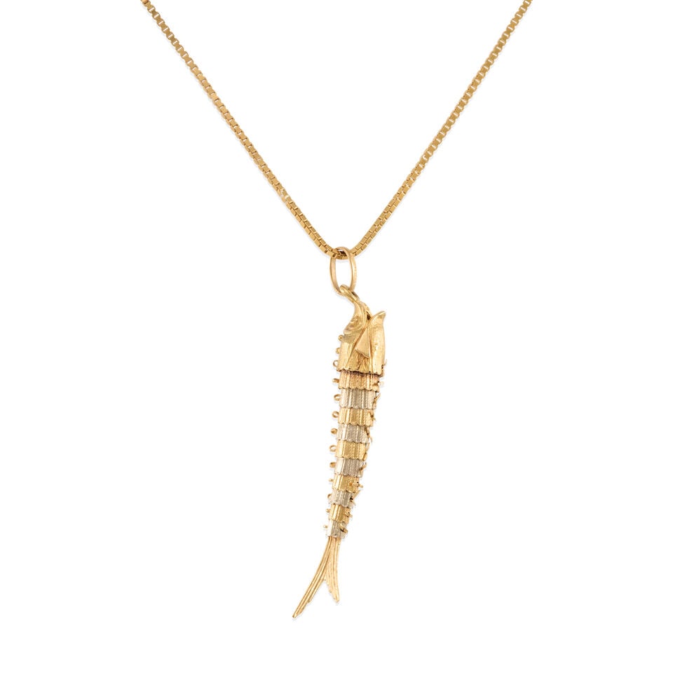 18K GOLD ARTICULTATED FISH PENDANT NECKLACE - 2