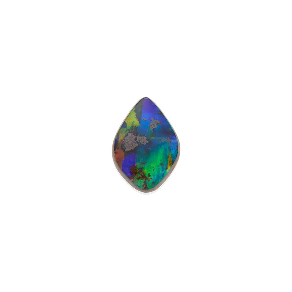 CARVED BOULDER OPAL (1 of 2)