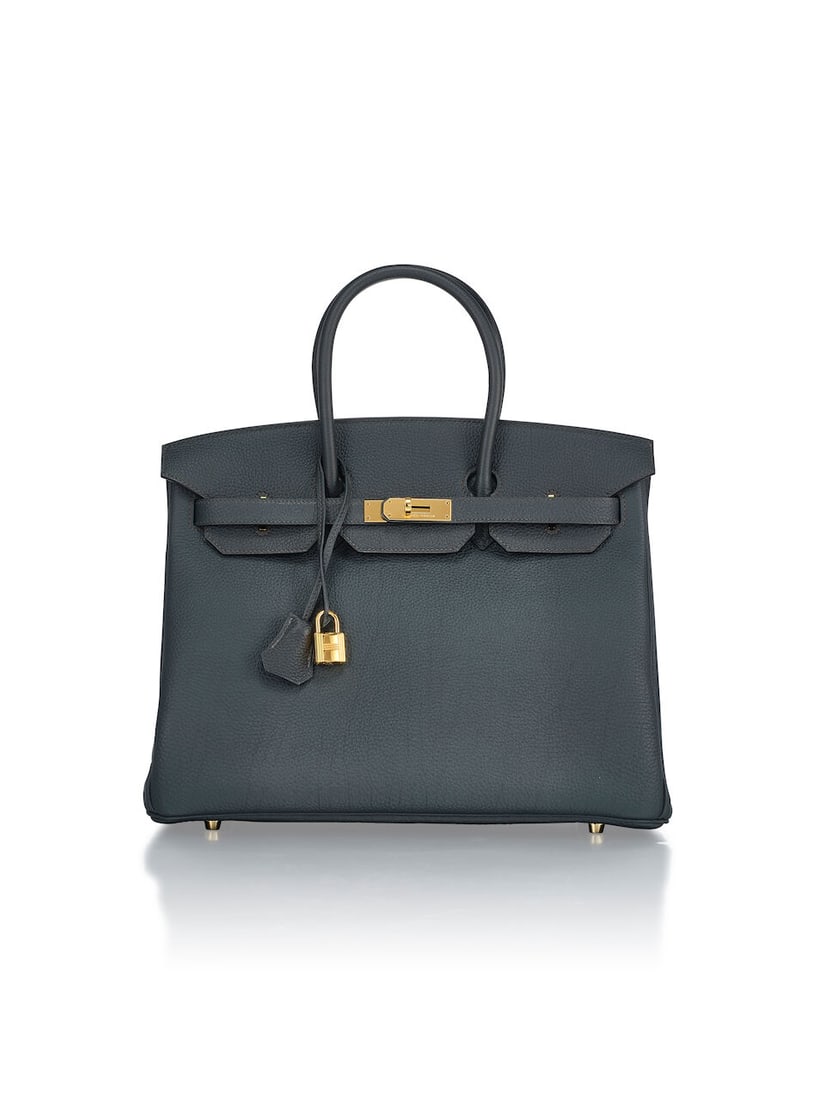 HERMÈS: VERT CYPRES TOGO BIRKIN 35 WITH GOLD HARDWARE 2012 (Includes keys, padlock, clochet...: HERMÈS: VERT CYPRES TOGO BIRKIN 35 WITH GOLD HARDWARE 2012 愛馬仕：柏木綠TOGO牛皮柏金包35厘米配黃&#