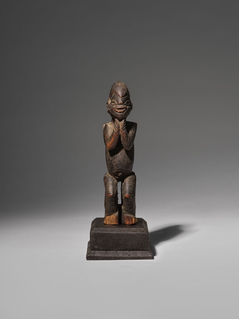 STATUE MUPO BAMILÉKÉ, CAMEROUN - 2
