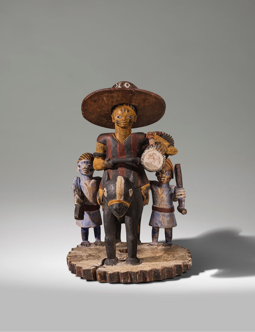 SCULPTURE YOROUBA REPRÉSENTANT UN CAVALIER ET DEUX PERSONNAGES, NIGERIA - 4