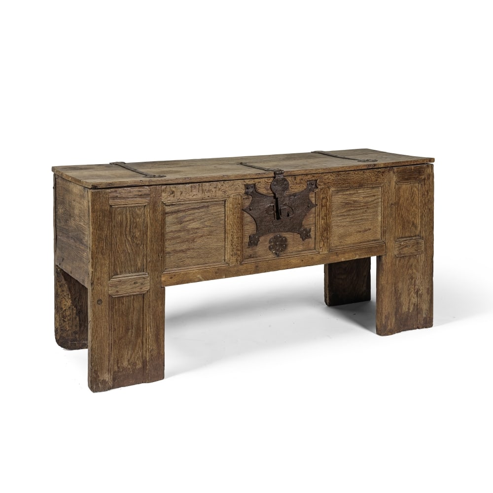 Grand coffre en chêne naturel, Westphalie XVe siècleLarge chest in natural oak, Westph... (1 of 1)
