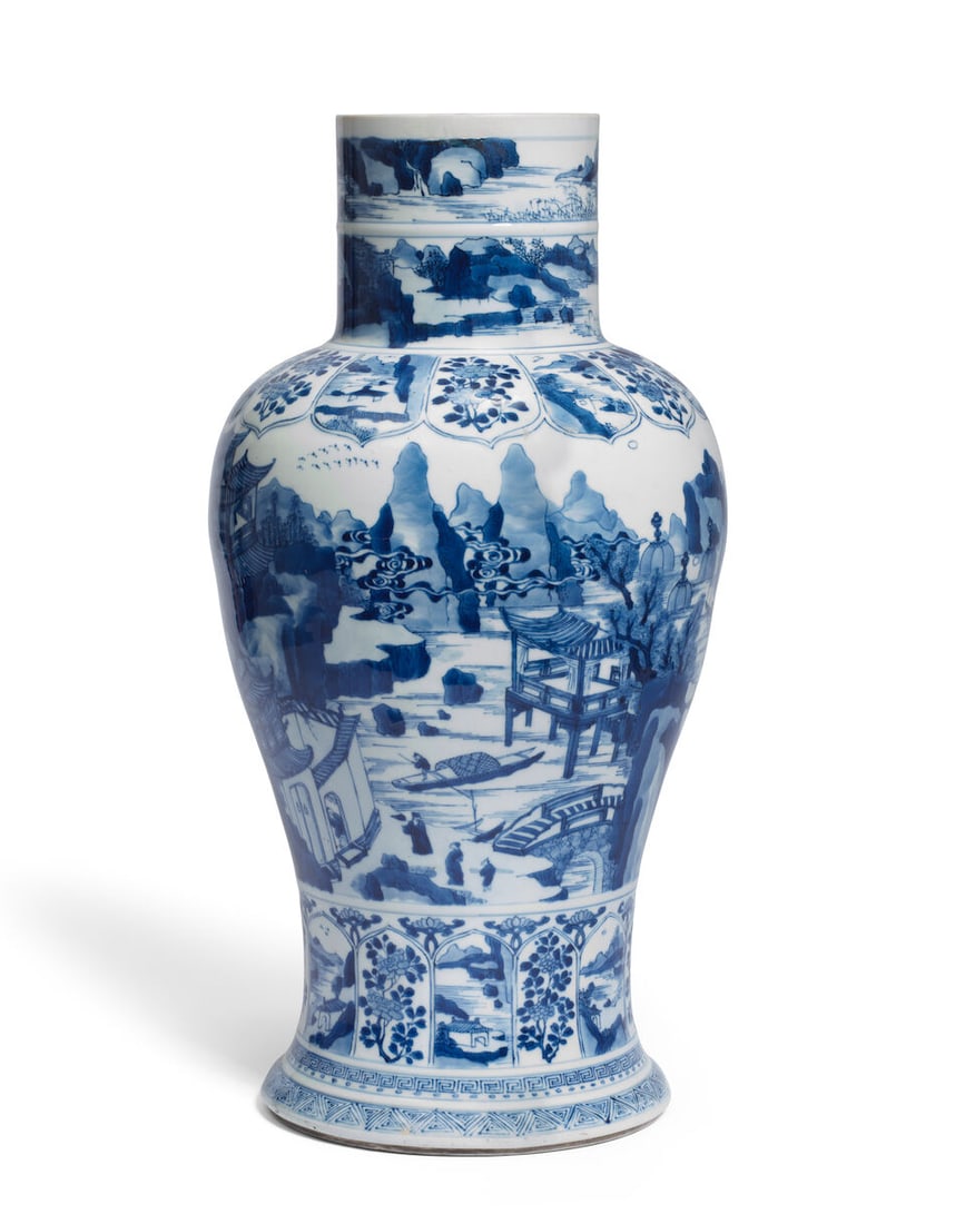 A LARGE BLUE AND WHITE 'HARBOUR SCENE' MOULDED BALUSTER VASE Kangxi - 2