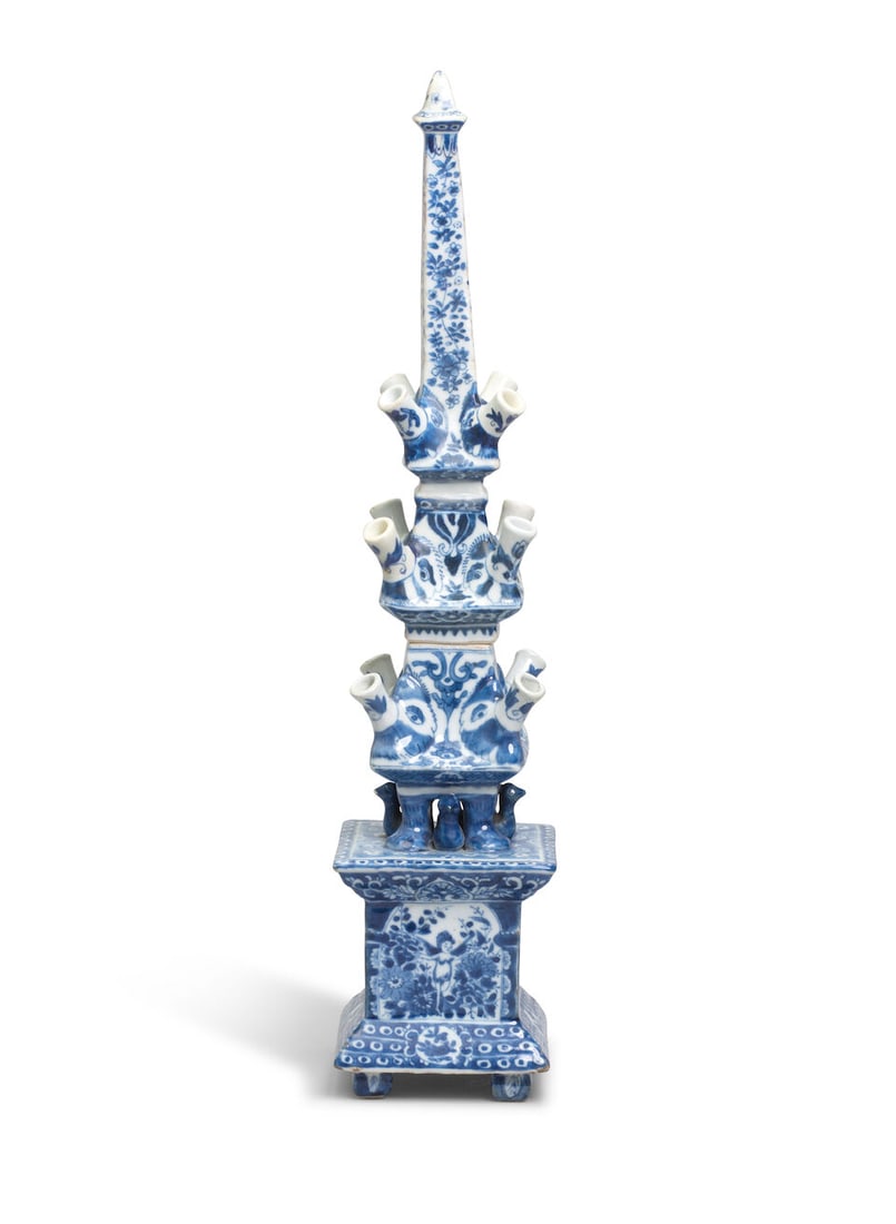 A RARE DELFT-STYLE BLUE AND WHITE SECTIONAL TULIP VASE Kangxi (2) - 2