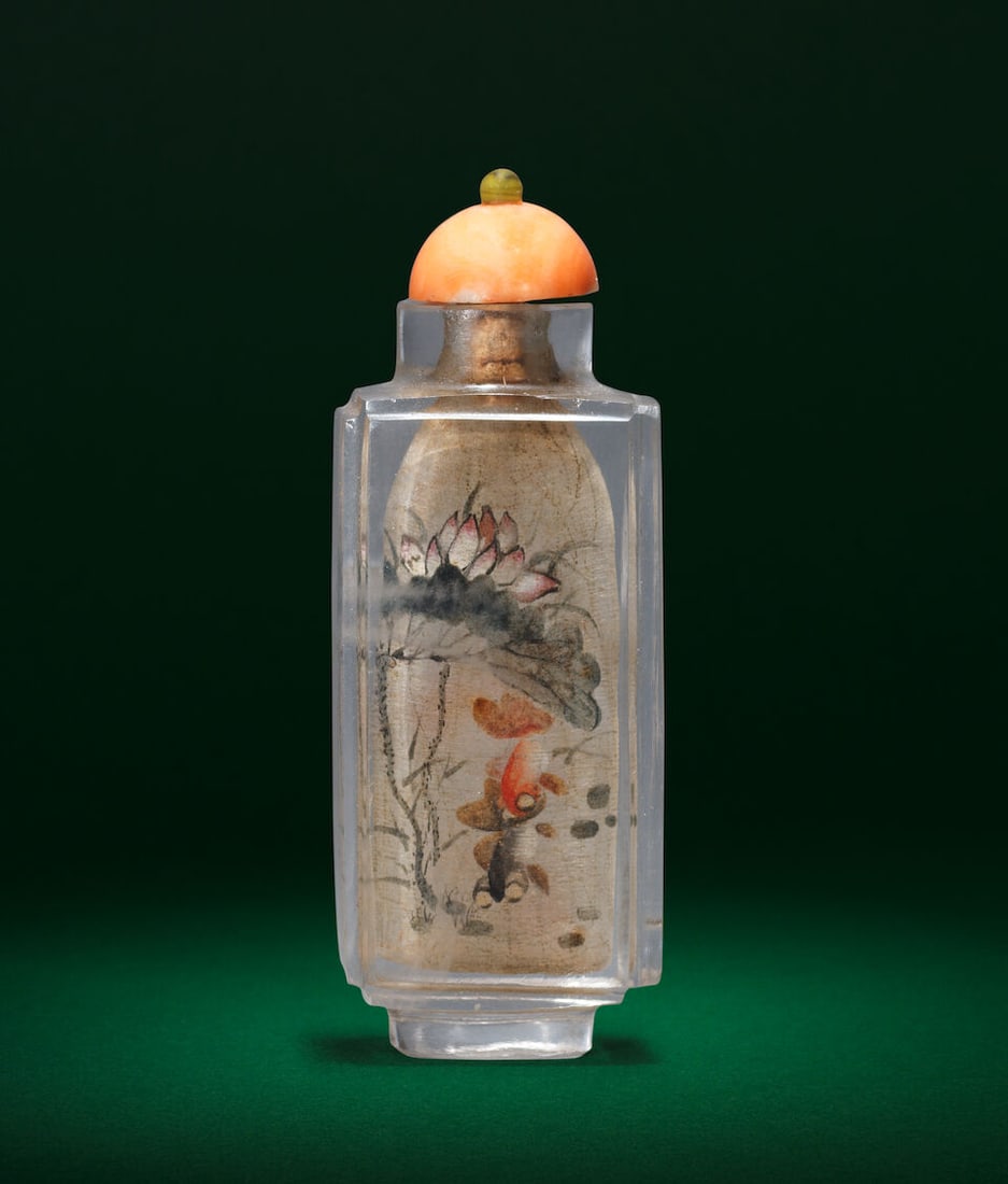 AN INSIDE-PAINTED ROCK CRYSTAL 'FISH' SNUFF BOTTLE Signed Zhu Zhanyuan, cyclically dated to the... - 3