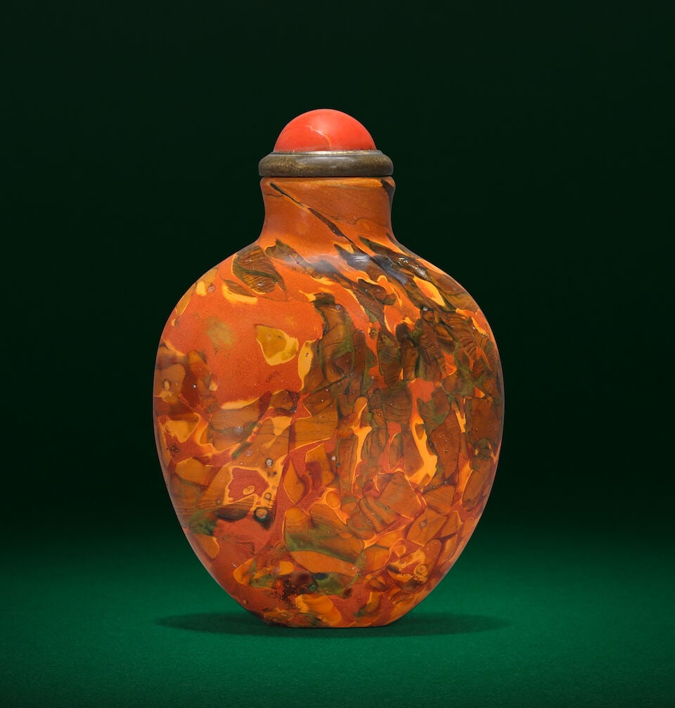 A GLASS 'REALGAR' SNUFF BOTTLE 18th century (2) - 2