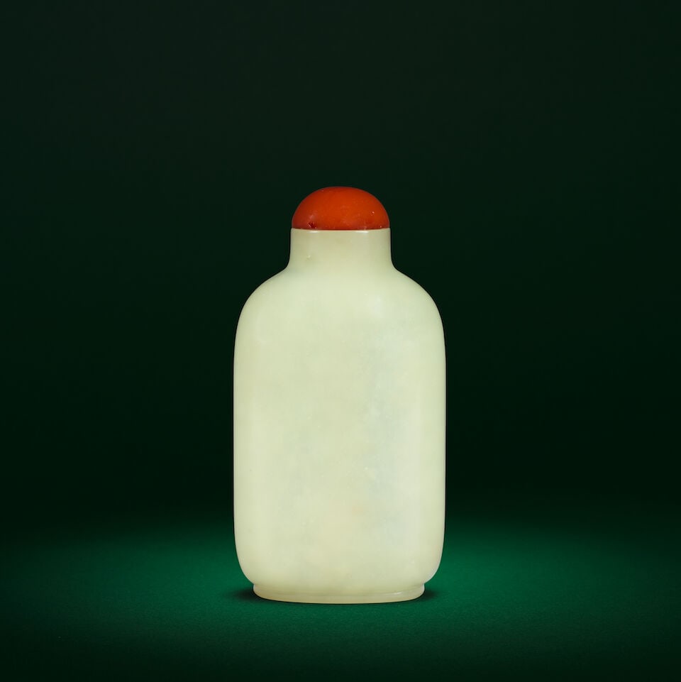 A SUPERB PALE GREEN JADE SNUFF BOTTLE 18th century (2) - 2