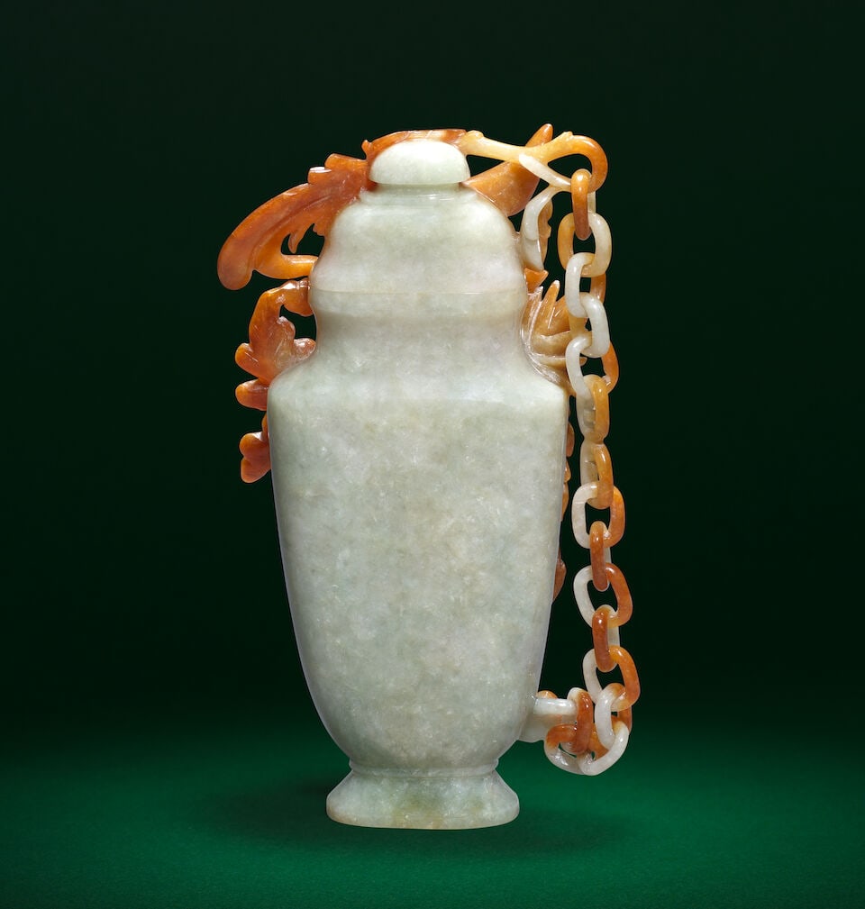 A JADEITE 'PHOENIX AND FLOWERS' CHAINED VASE AND COVER 20th century (2) - 2