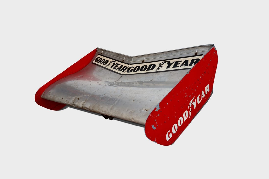 Rear Wing - Niki Lauda (1 of 1)