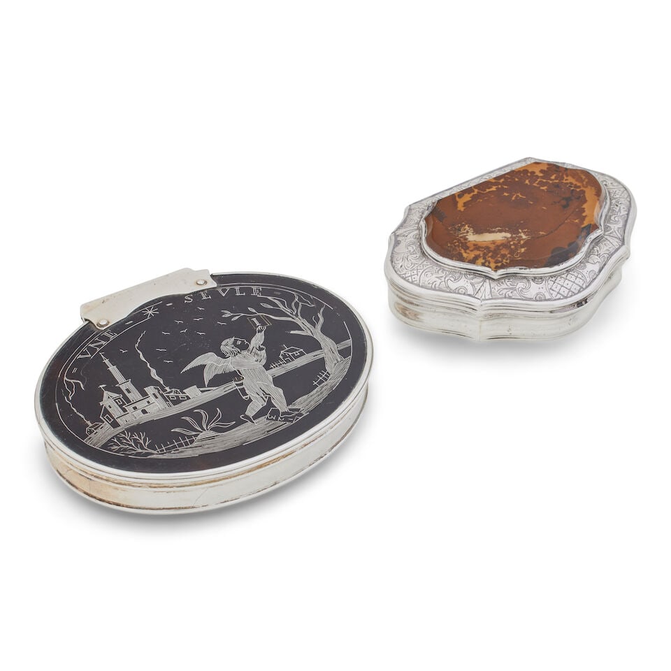 A william and Mary tortoiseshell and silver pique box unmarked, circa 1690 (2): A william and Mary tortoiseshell and silver pique box unmarked, circa 1690 Oval, the tortoiseshell lid inlaid with silver wire with a scene of a cherub hanging a candle in a tree below the motto UNE