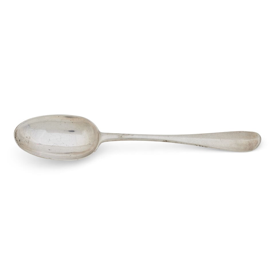A Scottish provincial Hanoverian pattern tablespoon by William Livingstone of Elgin, circa 1730,...: A Scottish provincial Hanoverian pattern tablespoon by William Livingstone of Elgin, circa 1730, Three marks: WL (conjoined), ELG (serif above), gothic O, engraved with contemporary marriage initials 