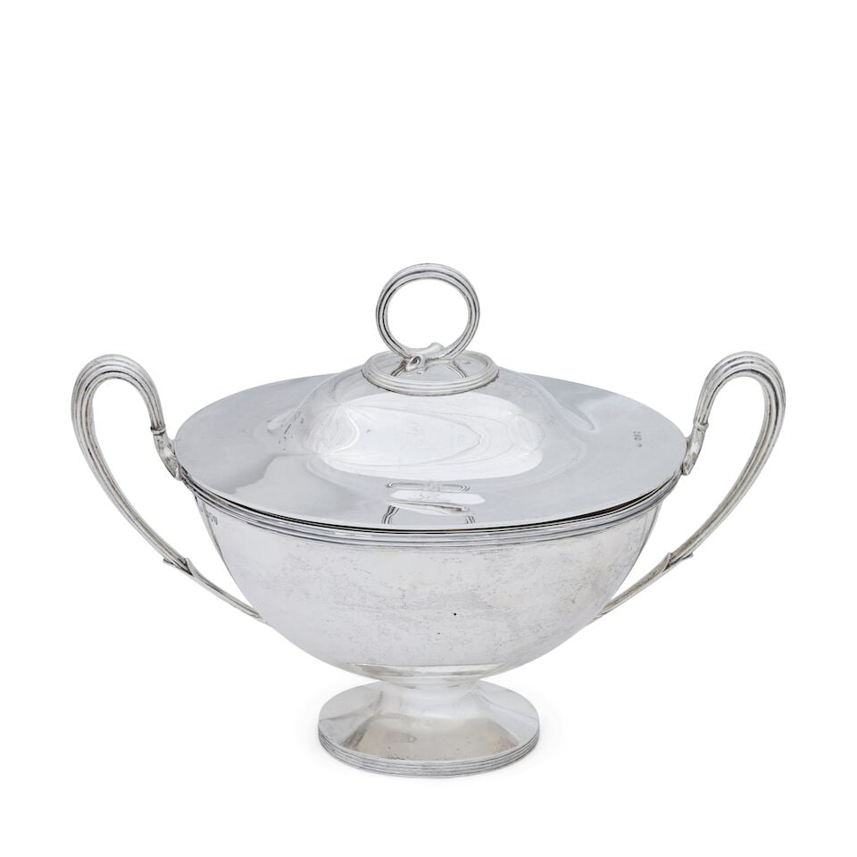 A Victorian silver soup tureen By Thomas Bradbury & Sons, London, 1894 (1 of 1)
