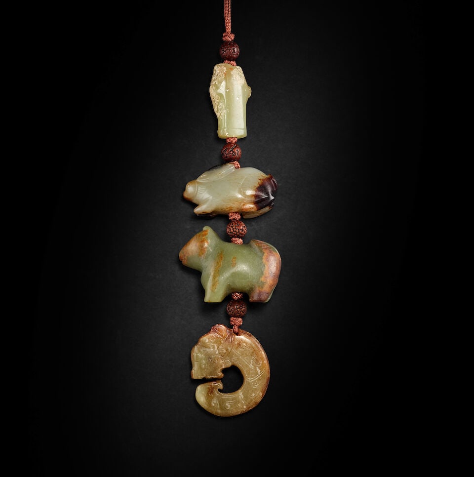 A STRING OF FOUR JADE ORNAMENTS Zhou Dynasty and later (4) - 2