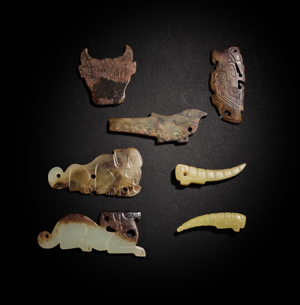 A GROUP OF SEVEN JADE ORNAMENTS Western Zhou Dynasty (7) - 2