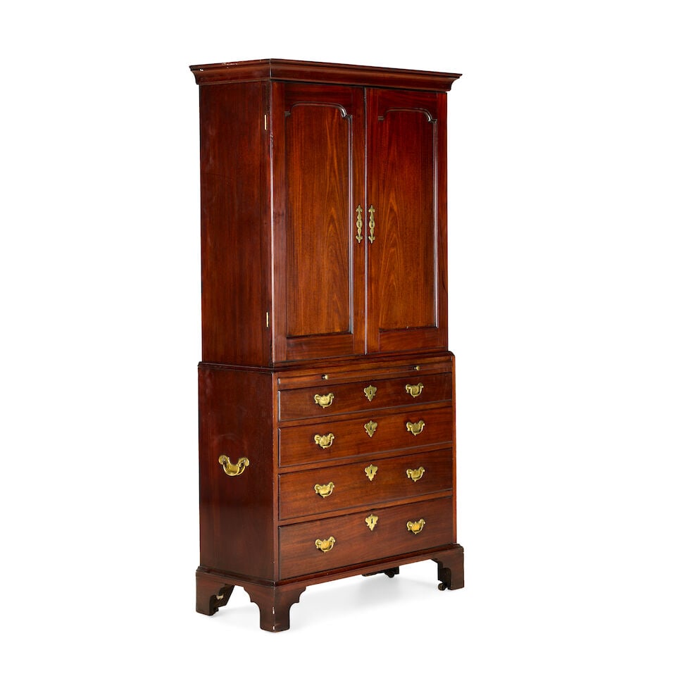 A George II mahogany cabinet on chest, of small proportionsMid-18th century - 4