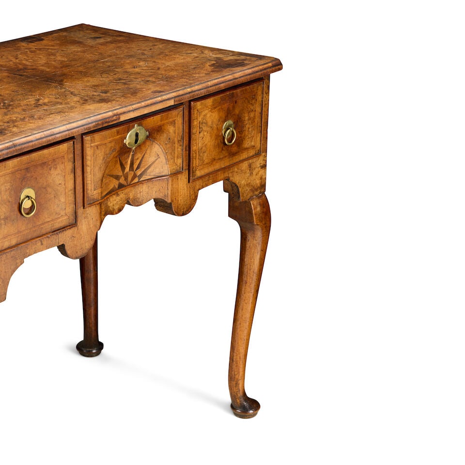 A George I walnut, crossbanded, featherbanded and fruitwood inlaid lowboyEnd of the first quarte... - 3