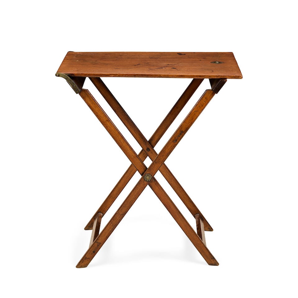 A Regency mahogany trestle coaching table Early 19th century (1 of 2)