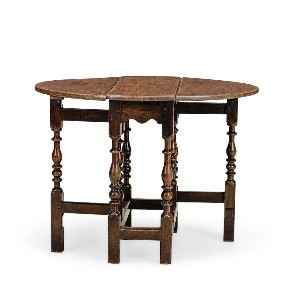 A small Charles II oak gate leg table Third quarter 17th century - 2