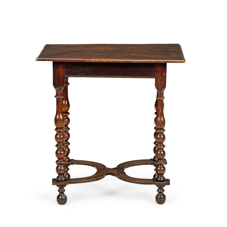 A William and Mary walnut side table Late 17th century - 2