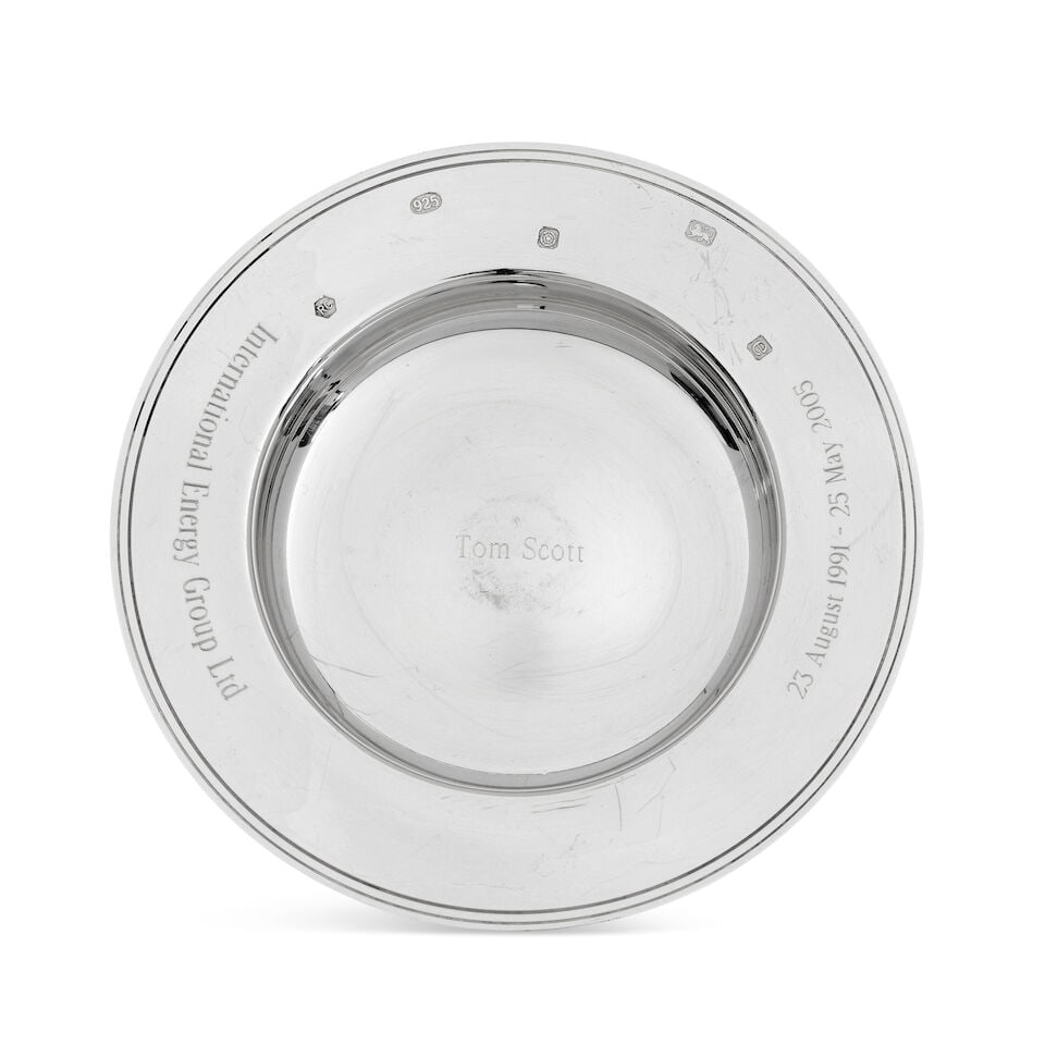 An Elizabeth II silver 'Armada' dish Carr's of Sheffield Ltd, Sheffield 2004 (1 of 2)