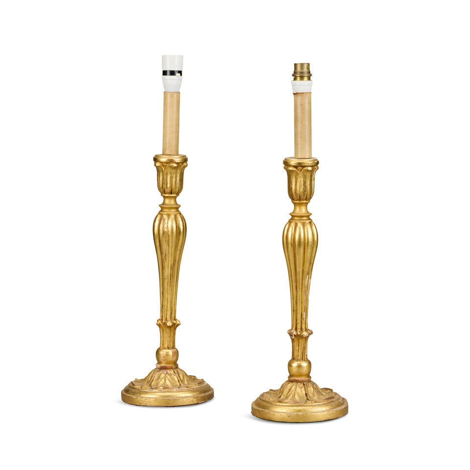 A pair of carved and turned giltwood candlesticks adapted to lampbases 20th century (2) - 2